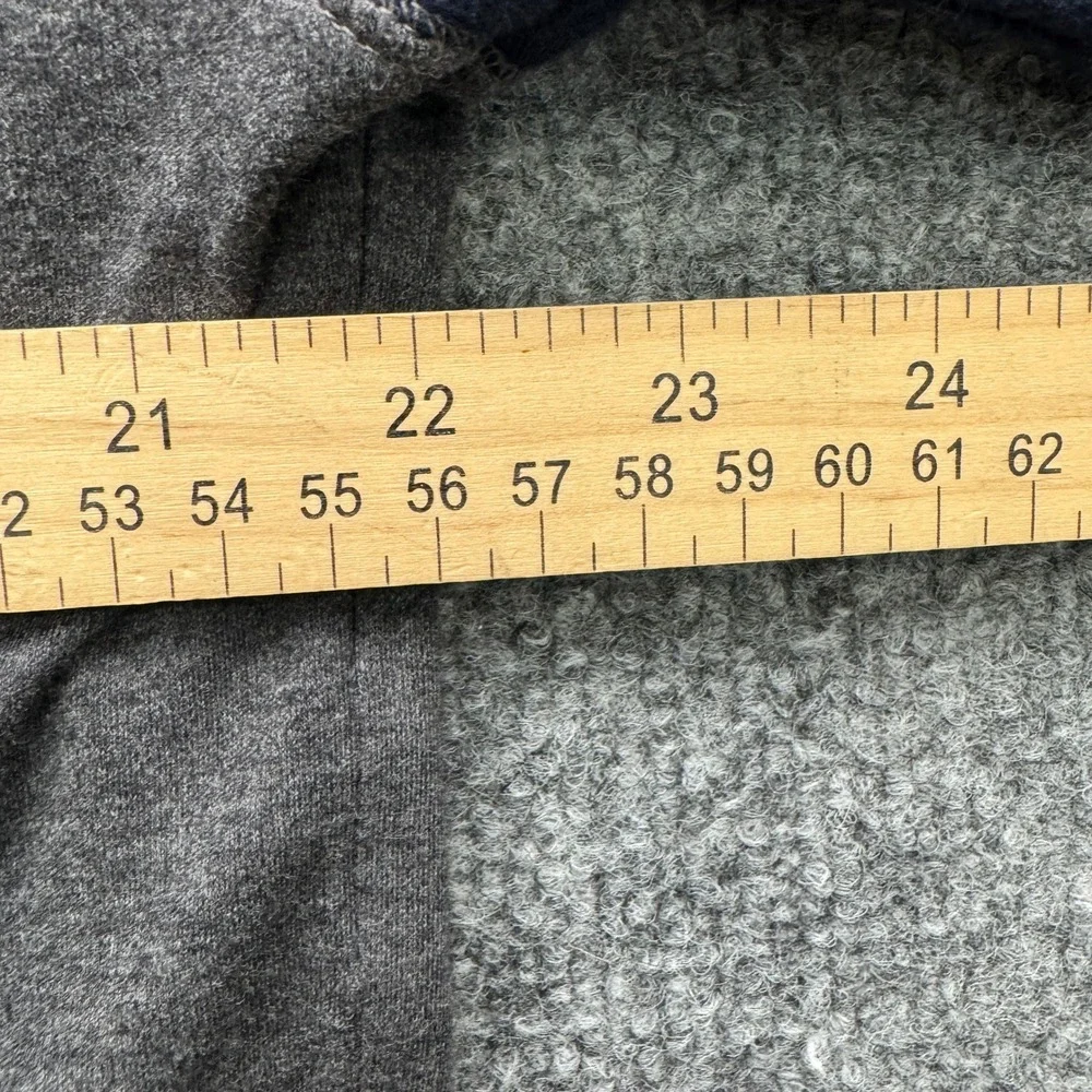Banana Republic brand banana